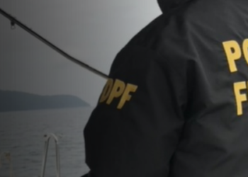 Angra dos Reis: Polícia Federal realiza operação contra contrabando de embarcações 