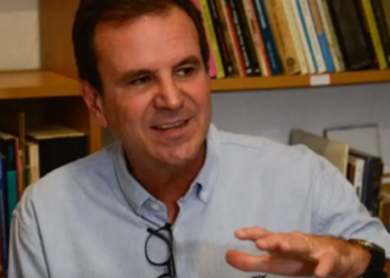 Eleições Rio: Eduardo Paes é reeleito para quarto mandato na prefeitura