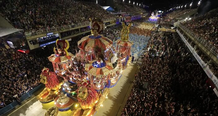 Carnaval do Rio 2025: datas e horários dos ensaios técnicos na Marquês de Sapucaí.