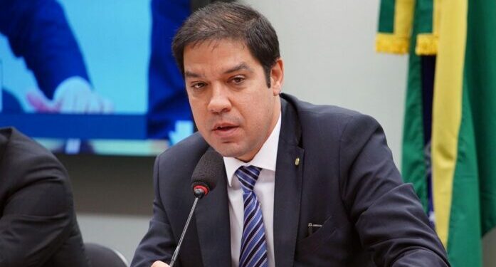 Deputado Altineu Côrtes: entrevista ao Jornal O Globo falando sobre as eleições no Rio em 2026.