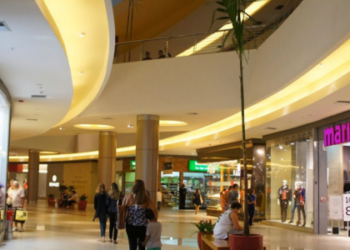 Extra Natal: Shoppings do Rio e Baixada têm 1.100 vagas temporárias para o fim do ano; veja como se inscrever 
