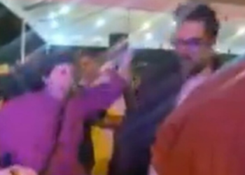 Casal que imitou macaco em roda de samba no Rio é indiciado por racismo