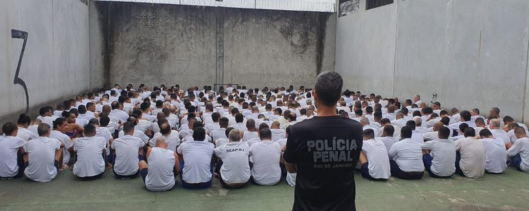 MPRJ alerta para superlotação e falta de recursos para novos presídios