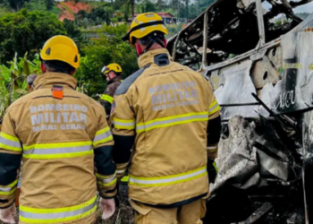 Sobe para 41 número de mortos em acidente em Minas Gerais