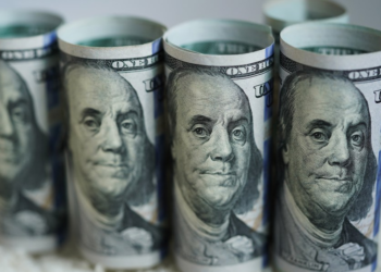 Dólar: o que está levando os países a abandonar o dólar como moeda de reserva cambial.
