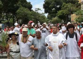 Intolerância religiosa: Disque 100 registra 2,4 mil casos em 2024