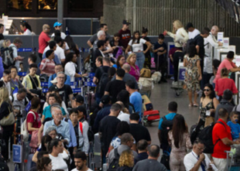 Gastos de turistas estrangeiros no Brasil atingem recorde em 2024