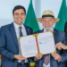Lula sanciona lei que restringe uso de celular em escolas