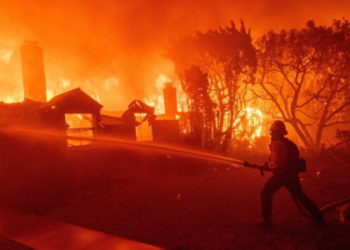Vídeo: Biden declara estado de grande desastre na Califórnia devido a incêndios florestais