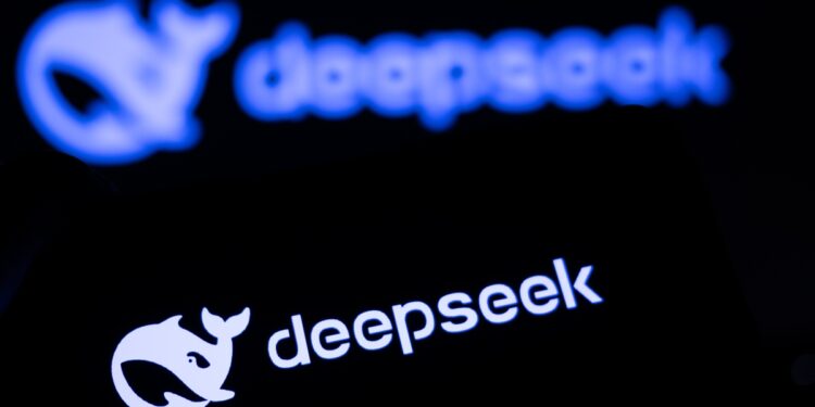 DeepSeek: IA desenvolvida na China supera o ChatGTP nas bolsas de Wall Street.