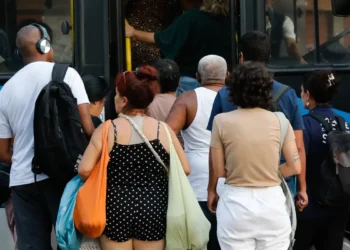 Transporte: Reajuste de tarefas no início de 2025.