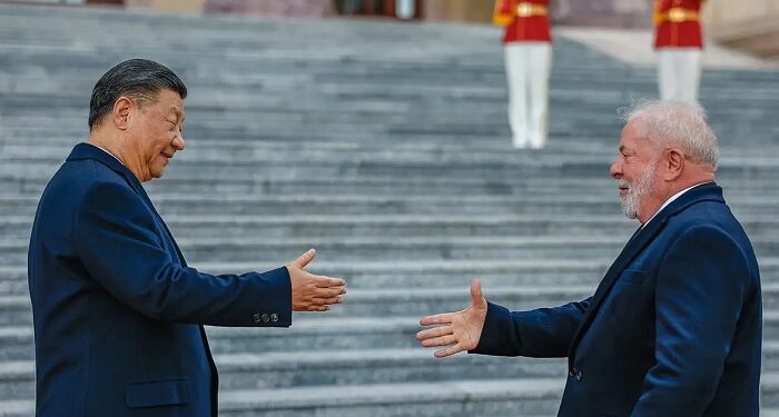 O acordo entre Brasil e China para promover acesso a internet em todo o .rasil que pode destronar a StarLink