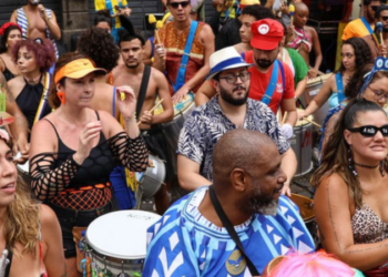 Cuidado com Golpes no Carnaval: Fraude do Wi-Fi Falso e Golpe do Pix são os mais comuns