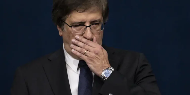 Paulo Gonet: Procurador-Geral da República atravessa petição no STF sobre o caso das debêntures de Eike Batista.