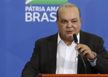 Pirâmide legalizada": Especialista acusa operação bilionária do DF e exige transparência