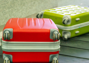 Tudo o que você precisa saber para proteger suas malas desde o check-in até a chegada - direitos, prevenção e como agir em casos de extravio