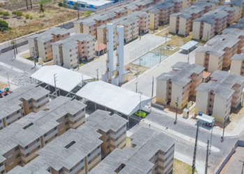 O Programa Minha Casa, Minha Vida reserva 3% das moradias do FAR para pessoas em situação de rua, com foco em 38 cidades e apoio à reinserção social.