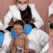 Um projeto de lei quer multar em até R$ 30 mil quem usar bonecos "bebê reborn" para burlar filas e serviços prioritários no Brasil. Entenda a proposta, a motivação e para onde vai o dinheiro arrecadado.
