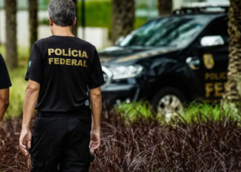 Polícia Federal prende 45 pessoas e cumpre 130 mandados na Operação Integral, que combate crimes virtuais de abuso sexual infantil. Duas crianças foram resgatadas.