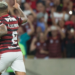 Flamengo vence a LDU por 2 a 0 no Maracanã, encaminha classificação às oitavas da Libertadores e empata em pontos com os equatorianos. Palmeiras mantém 100% e Inter vence fora de casa.