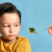 Nova lei garante nutrição adequada e terapia alimentar para pessoas com autismo no SUS. Medida combate seletividade alimentar e amplia acesso a acompanhamento especializado.