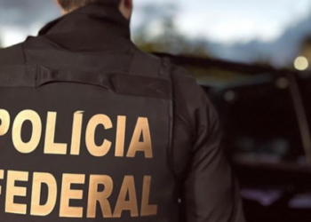 PF deflagra nova fase da Operação Sisamnes e mira prefeito de Palmas por suspeita de receber dados sigilosos. Juiz de MT é afastado e tem R$ 30 mi bloqueados. Esquema criminoso inclui venda de sentenças e assassinatos sob encomenda.