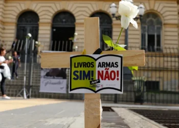 Educação sob fogo cruzado: metade das escolas do Grande Rio impactadas pela violência armada em 2022