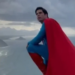 Equipe de 'Superman' visita o Cristo Redentor no Rio de Janeiro durante tour mundial. Estreia do filme está marcada para 10 de julho.