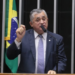 A Câmara dos Deputados aprovou urgência para o projeto que aumenta a faixa de isenção do Imposto de Renda de Pessoa Física para R$ 2.428,80. A proposta, de autoria do governo, será relatada por Arthur Lira.