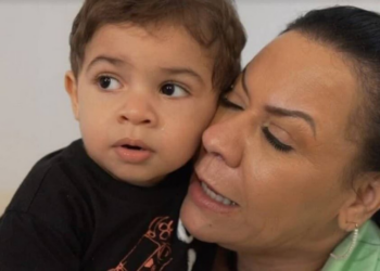 Dona Ruth, mãe de Marília Mendonça, reage ao pedido de guarda unilateral feito por Murilo Huff e afirma que Leo nunca teve apoio financeiro do pai