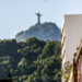 Global Liveability Index 2025 aponta Rio de Janeiro como melhor cidade do Brasil para viver, subindo 0,7 ponto no ranking internacional.