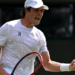 Bia Haddad Maia e João Fonseca avançam à segunda rodada de Wimbledon. Fonseca, de 18 anos, estreia com vitória no Grand Slam e entra para a história do tênis sul-americano.
