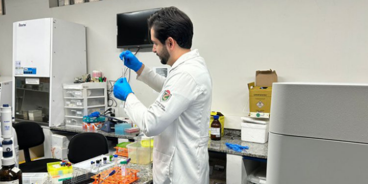 Hospital da UFRJ revoluciona diagnóstico de câncer infantil com método que entrega resultado em um dia. Técnica desenvolvida pelo IPPMG já é usada internacionalmente.