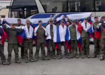 Rússia e Ucrânia fazem nova troca de prisioneiros de guerra com base em acordos de Istambul