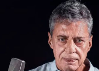 Chico Buarque passou por cirurgia no crânio nesta terça-feira, 3, no Rio de Janeiro. Procedimento foi simples e serviu para aliviar pressão intracraniana.
