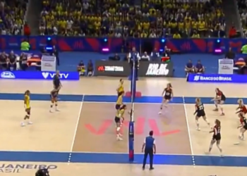 Seleção brasileira feminina vence a Alemanha por 3 a 2 no Maracanãzinho em jogo duro da Liga das Nações. Brasil enfrenta a Itália neste domingo em confronto direto pela liderança.