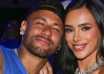 Bruna Biancardi revelou que já é casada com Neymar. A confirmação foi feita em uma resposta no Instagram. O casal espera a segunda filha, Mel, para o segundo semestre.