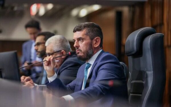 Rodrigo Bacellar assume governo do RJ por 10 dias e inicia agendas no Norte Fluminense