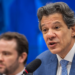 Fernando Haddad afirma que o Brasil cresceu 3% ao ano sob o governo Lula, com redução do desemprego, recuperação fiscal e defesa da justiça tributária. Reforma do Imposto de Renda pode beneficiar 15 milhões de brasileiros.