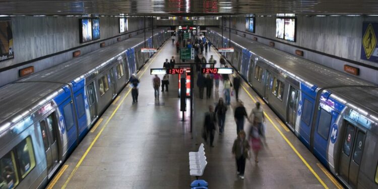 Rio de Janeiro anuncia projeto de R$ 28,8 bilhões para ampliar o metrô com 31 estações e 44 km de trilhos até 2032, incluindo Linha 3 até São Gonçalo e expansão para o Recreio.
