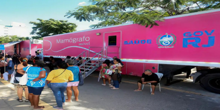 A quadra da Beija-Flor de Nilópolis recebe até sábado (26) um mamógrafo móvel com exames gratuitos de mamografia e ultrassonografia. Atendimento por ordem de chegada.