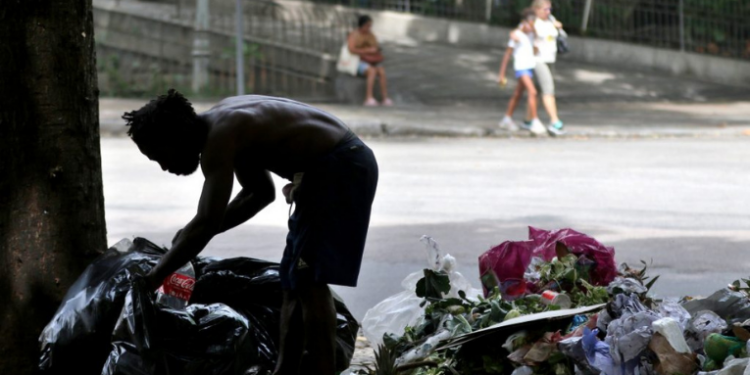 Descubra quem agora tem direito ao Bolsa Família com as mudanças do governo. Veja se você se enquadra e como solicitar.