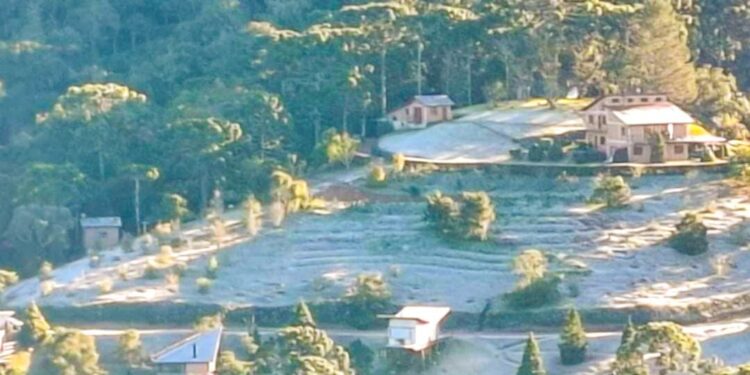 Campos do Jordão registra temperaturas negativas e se prepara para alta temporada com novidades no turismo