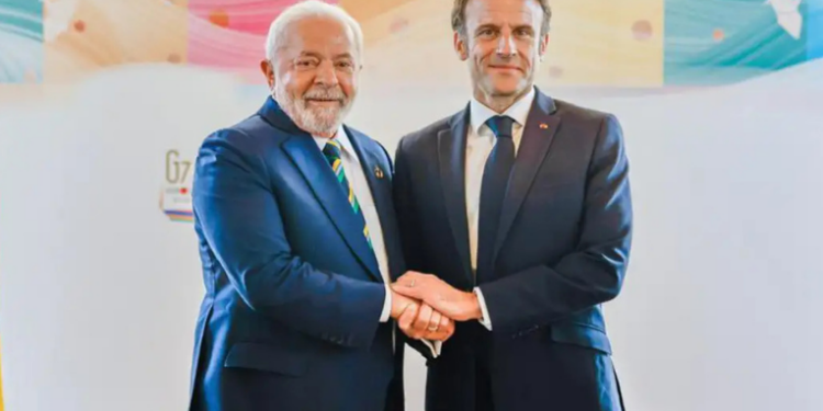 Em discurso contundente, Lula cobra cumprimento de promessas de financiamento climático por países desenvolvidos e defende modelo de desenvolvimento sustentável.