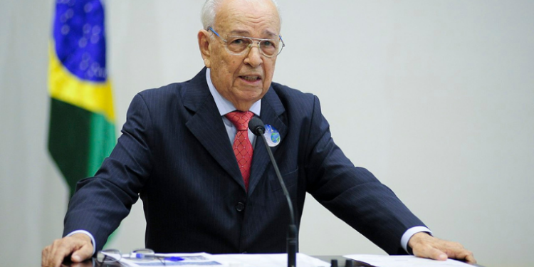 Pastor Gedelti Gueiros, fundador da Igreja Maranata, morre após infarto. Saiba detalhes do velório e do luto decretado no Espírito Santo.