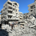 Conflito em Gaza: enquanto diplomatas buscam cessar-fogo, população enfrenta fome extrema com hospitais sem medicamentos e ataques a pontos de distribuição.