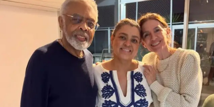 Preta Gil com o pai, Gilberto Gil, e a madrasta, Flora Gil (Foto: Reprodução/Instagram Preta Gil)
