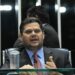 Alcolumbre ignora pressão do PL e mantém recesso informal no Senado