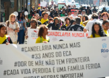 "Três décadas após 'Cidade Partida', livro revisita a desigualdade no Rio com artigos e entrevistas. Violência policial, milícias, movimentos sociais e o fracasso da guerra às drogas em debate."
