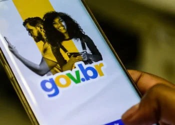 Ministério da Gestão orienta usuários com conta Ouro no Gov.br a ativarem a verificação em duas etapas. Recurso melhora segurança digital e já é usado por 27% dos usuários da plataforma.